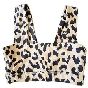 Leopard print sports bra in black and cream #leopardprint #sportsbra #allfenix